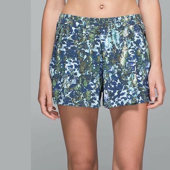 lululemon athletica Multicolor Athletic Shorts - Picture 1 of 15